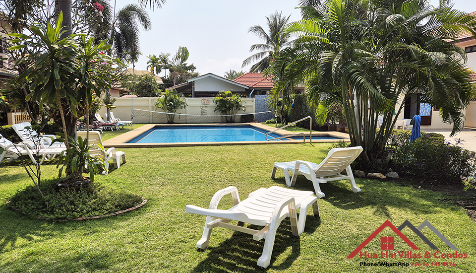 Two bedrooms townhouse in Baan Victoria Hua Hin for rent