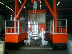 HDS 110 in Kombination mit der EXHYC 4200 Baggereinheit