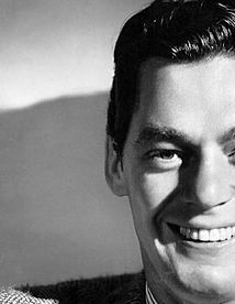 Johnny Weissmuller Spillede Tarzan i 12 film om Abernes Konge.