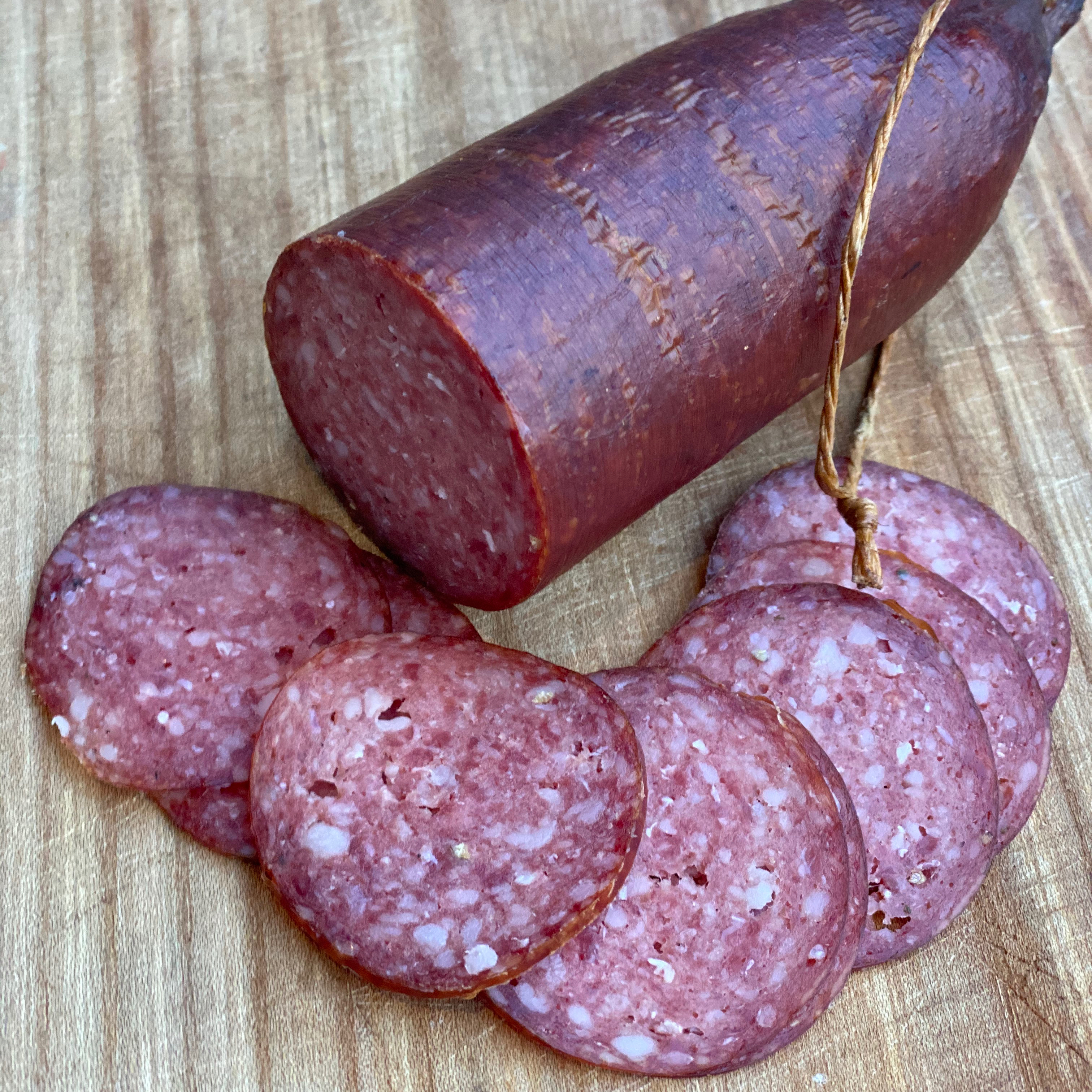 Salami med grönpeppar och lök 42kr/hg