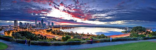 KINGS PARK