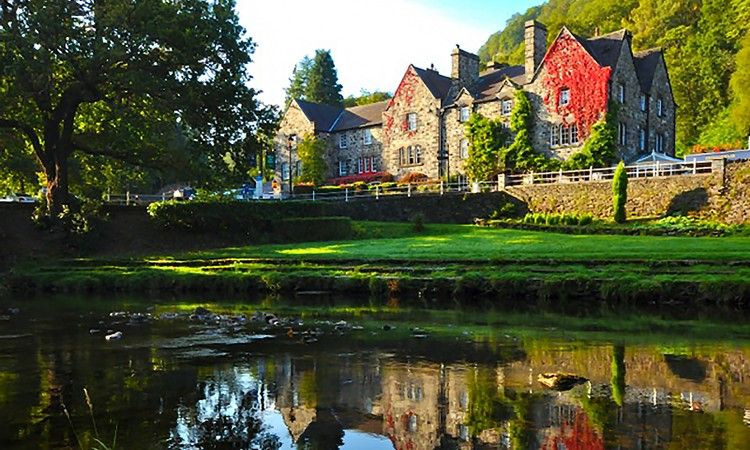 BETYWS - E -  COED..THE MOST BEAUTIFUL VILLAGE IN WALES