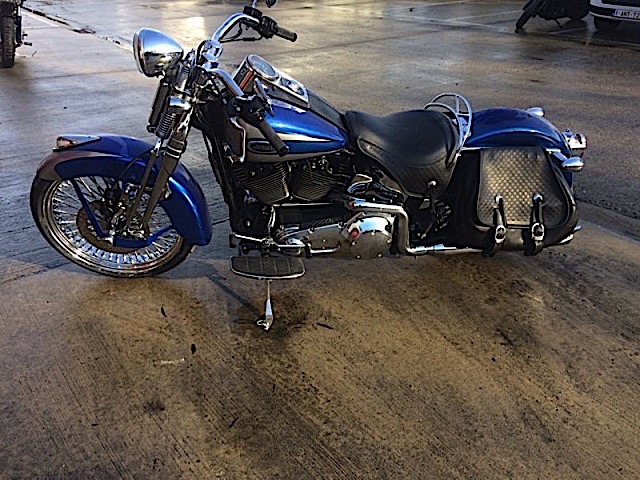 2001FLSTSCSC10