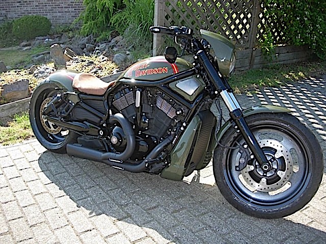 V-ROD_LM_2