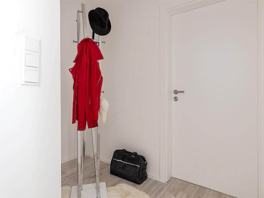 wohnung1-emmering-garderobe-nachher