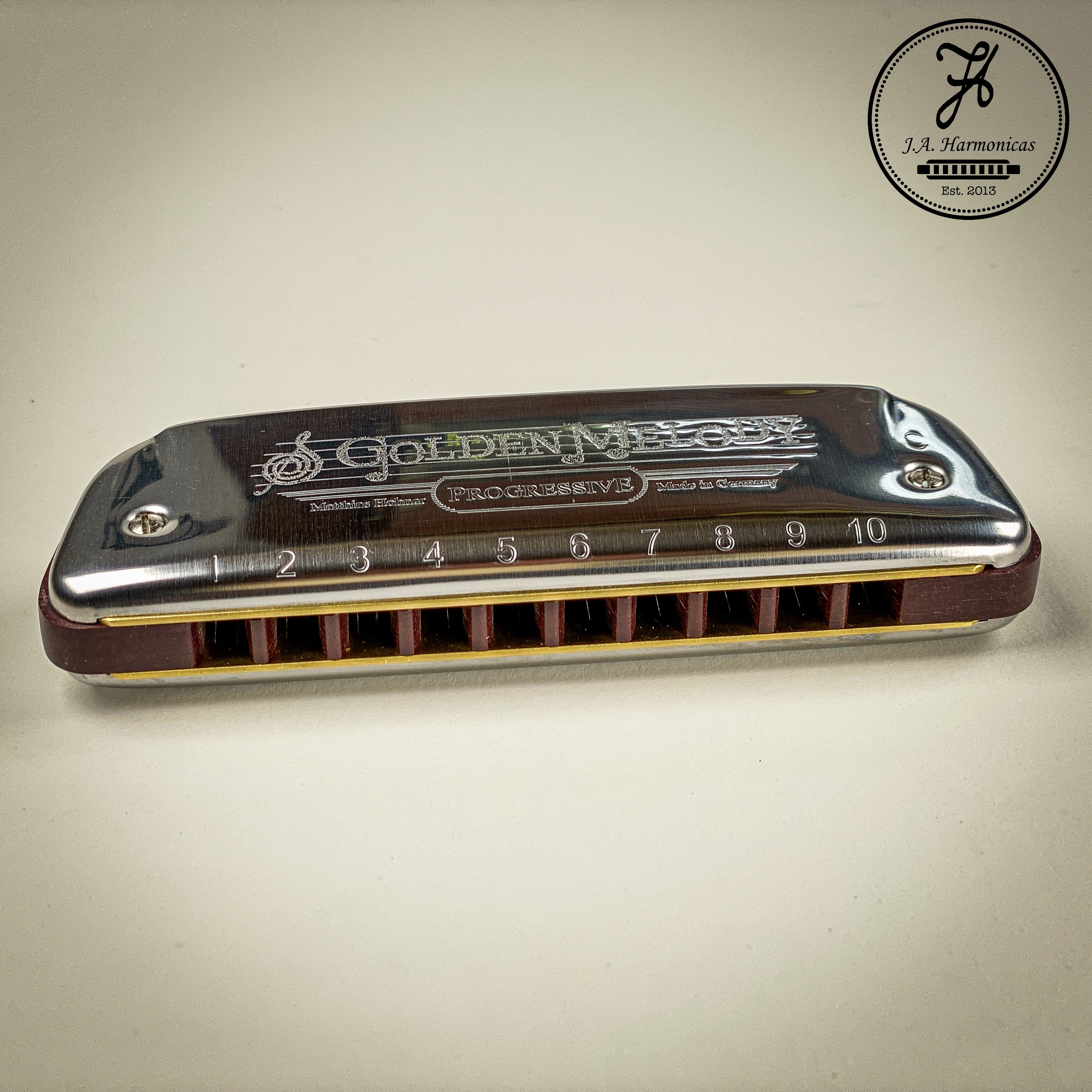 Amazon.com - JINLI-CASE Harmonica 16 Hole Chromatic