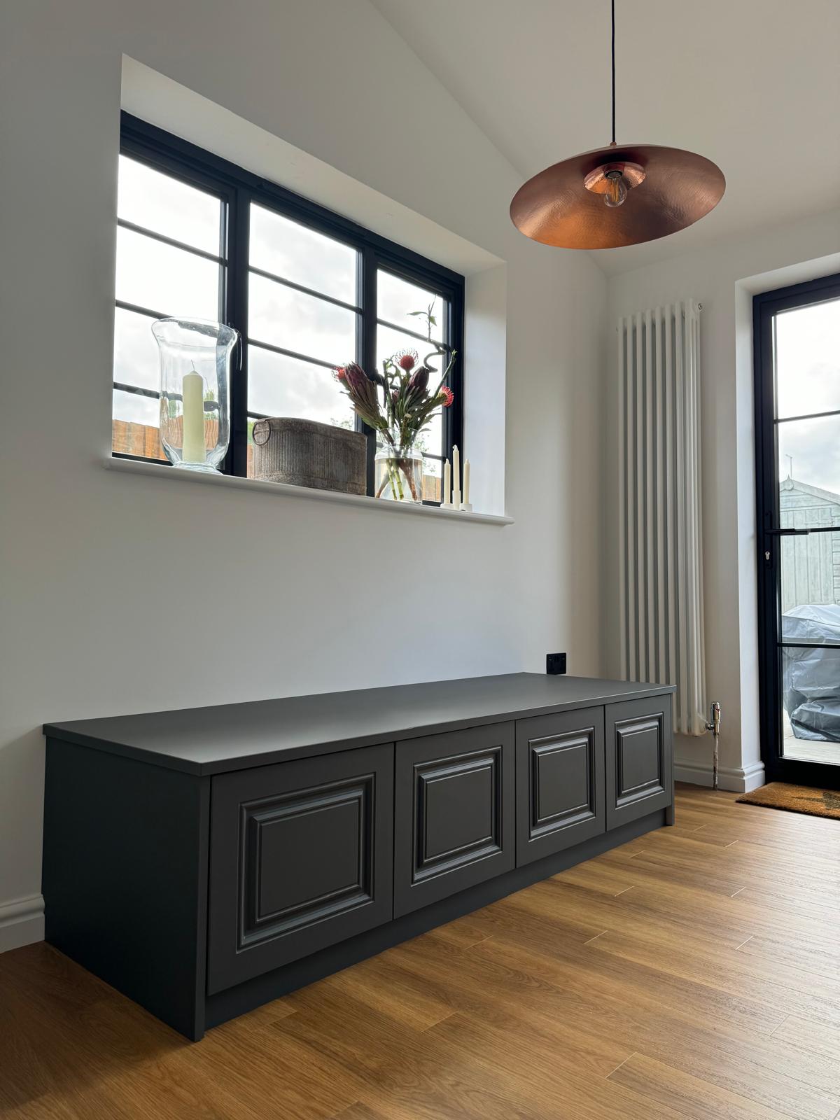 Graphite grey storage bench