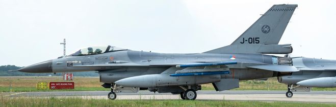 f16-panorama1