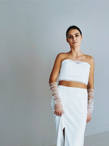 Jasmin Blommaert stoere & vrouwelijke trouwkleding