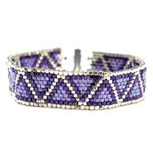 Lila/silver triangle