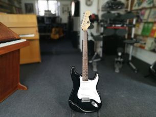 Fender Kopi Elguitar