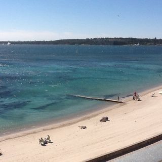 Cannes accés direct Plage Gazagnaire 