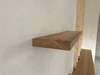 zwevende eiken legplank in eik