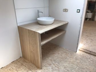 live edge boomstamblad als wastafel