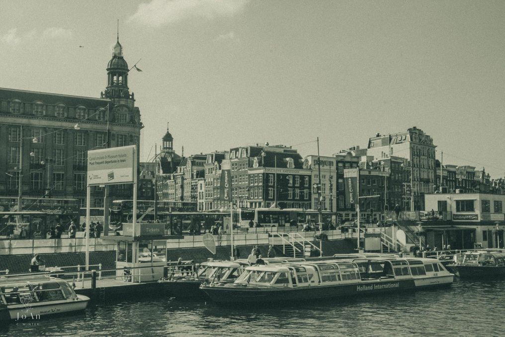 Amsterdam © JoAn C Winter-08