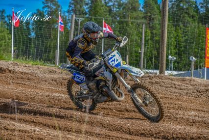 DSC_9044 (1)