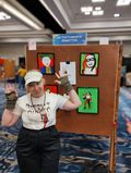 Harley Quinn´s Assistant at the Art Show