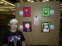 Harley Quinn´s Assistant at the Art Show