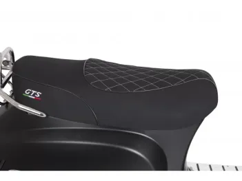 Custom buddyseat Toscana Dynamic zwart