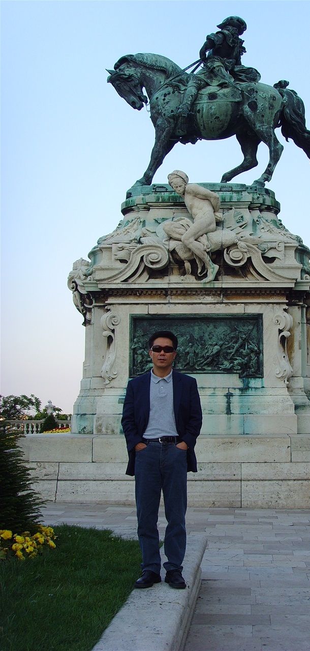 While attending the HP Software Advisory Council meeting in Budapest, Hungary
