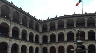 Uno de los patios centrales del Palacio Nacional