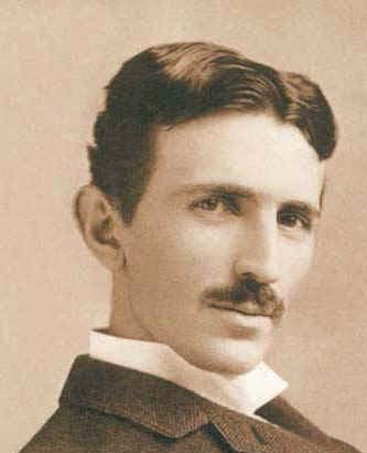 Nikola Tesla nació el 10 de julio de 1856 en un pequeño pueblo en las montañas de los Balcanes