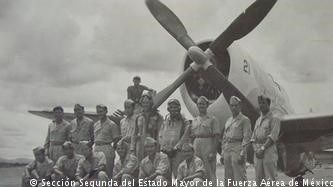 Pilotos del Escuadrón 201.