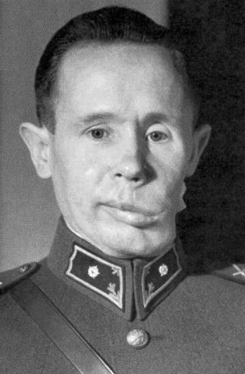 Hahya en 1940 tras su lesión