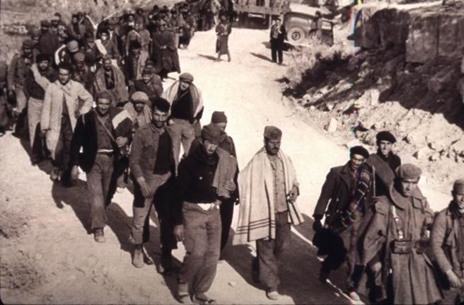 Un grupo de presos contrarios a la dictadura franquista (CANAL +) 