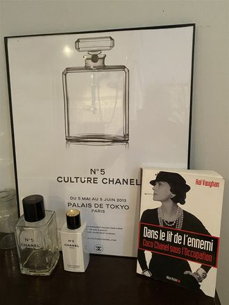 Hal vaughan / Dans le lit de l'ennemi . Coco Chanel sous l'Occupation.