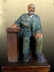 Trästatyett föreställande Ludvig på Del