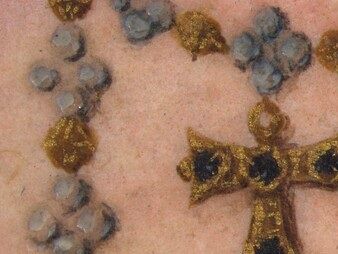 Katherine of Aragon (detail of NPG 4682) with Jane Seymour's cross