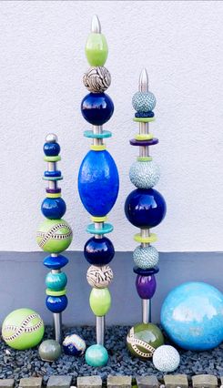 "Under Water"  230 €   (links)