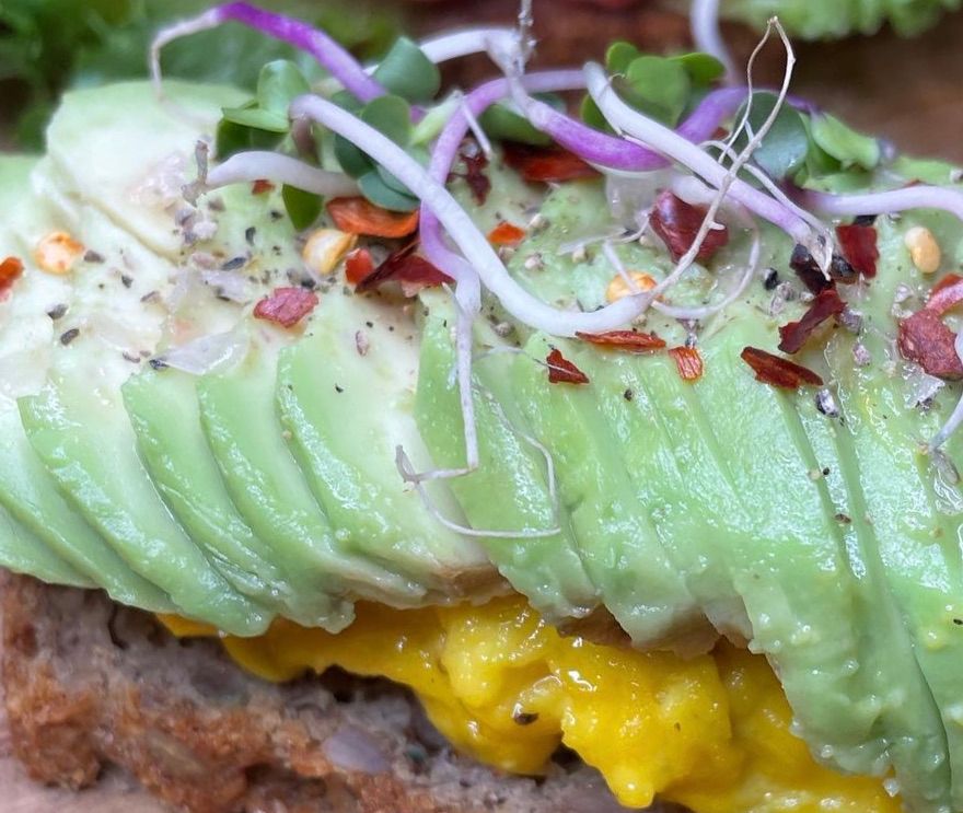 Her der lavet et lækkert stykke smørrebrød af kernebrødet