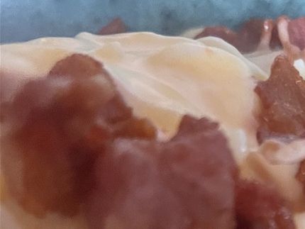 Her er der toppet med lidt bacon, ikke normalt men bacon er bare godt.
