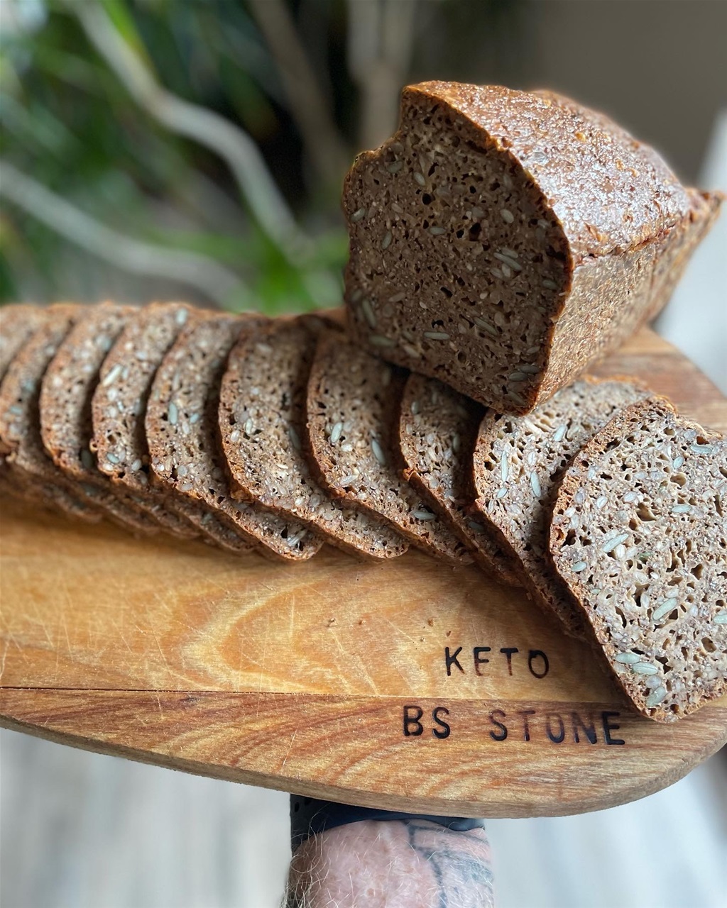 Rugbrød KETO | ketobsstone.dk