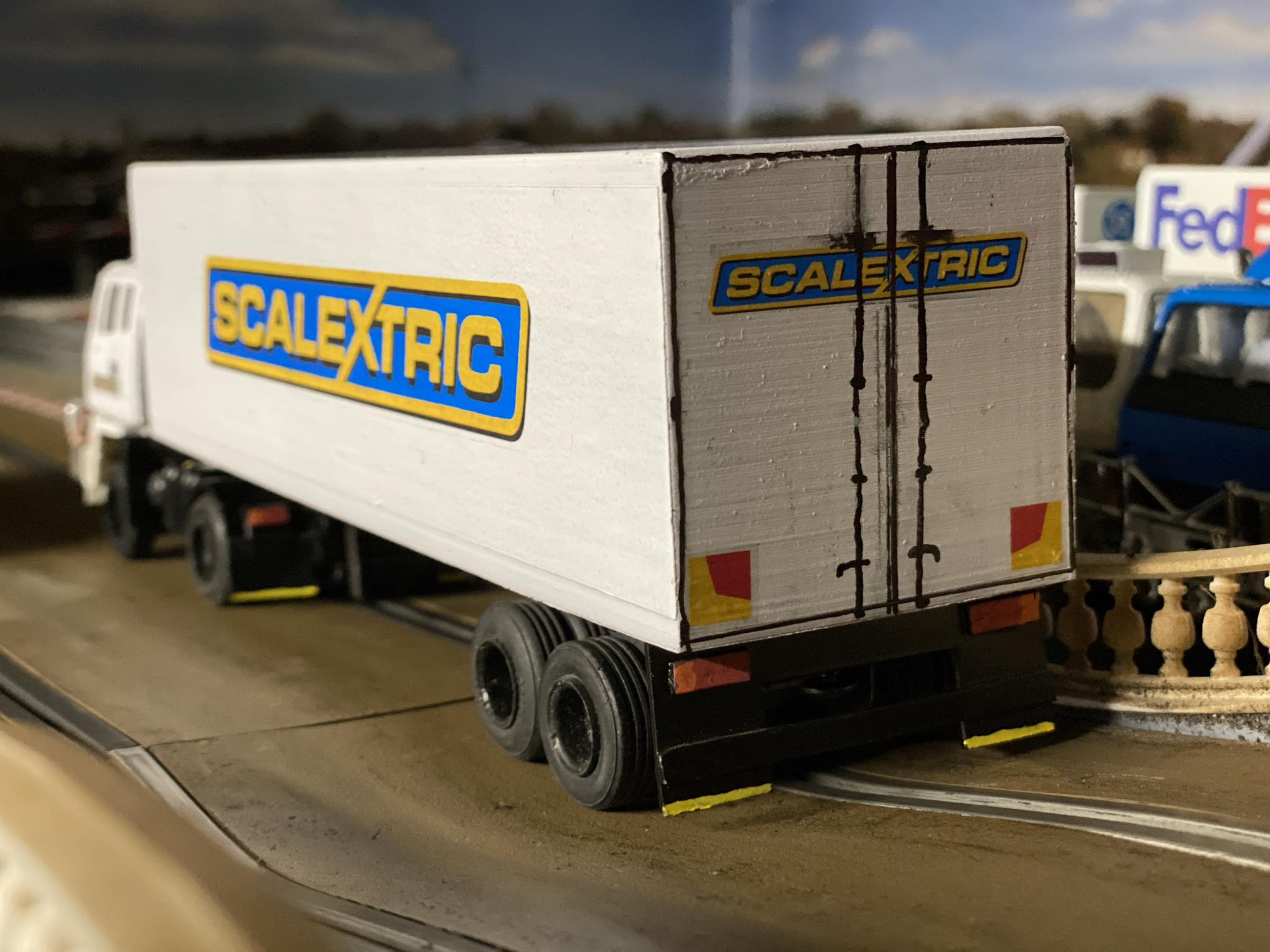 88afe933-434d-4893-8bc5-8832561a4573