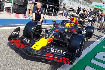 RedBull RB19 (2)