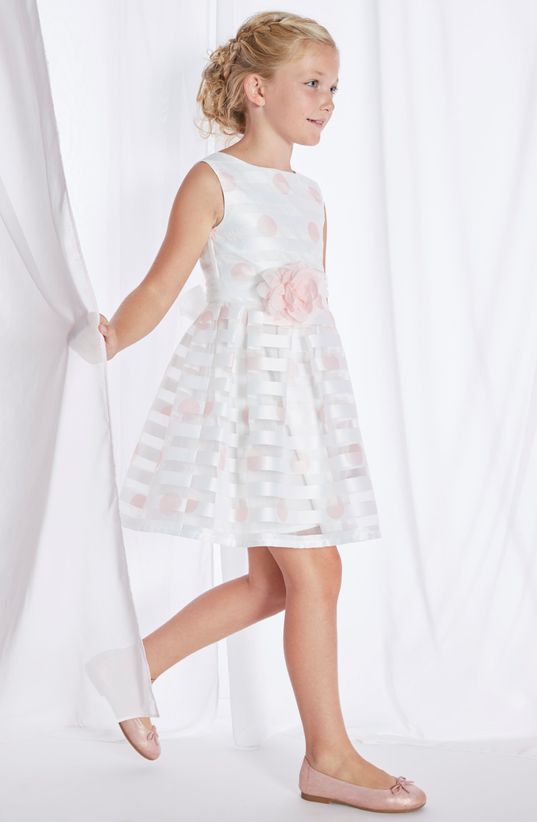 Kiddy Wetteren communie en lentefeest5 Party SS21 Cataloog