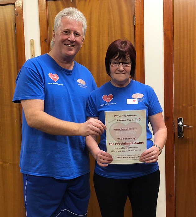 Wilma Dalziel gets her Proclaimers Award for walking 1000 miles Presented by Co-Ordinator Billy Jess