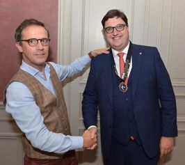 Ambtsoverdracht