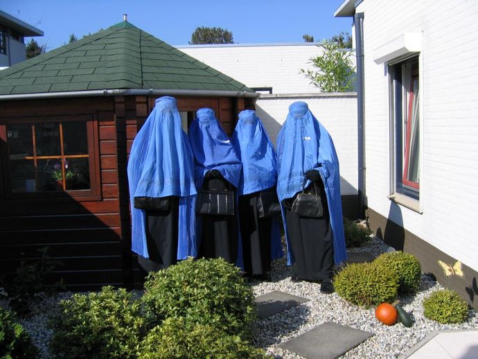 regionaal kleding (35)