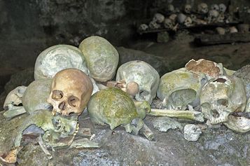 Open cave burial site