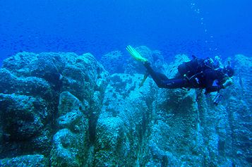 Granite reef