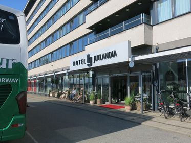 01Hotell