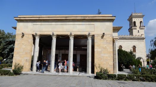 The Stalin Museun complex.
