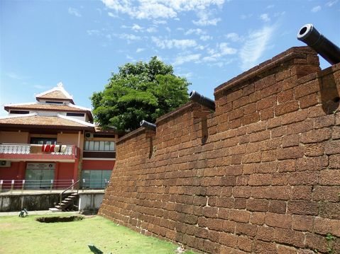 Bastion Middleburg and the back side of the Tourist Information Center.