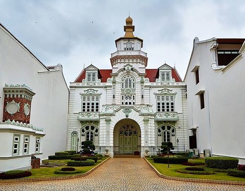 Chee Ancestral Home.