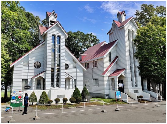 Clark Chapel (left) and Sapporo Snow Festival museum (right).