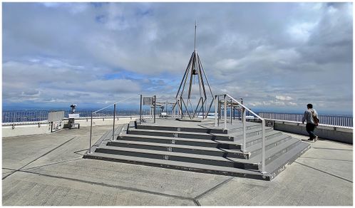 The summit observation deck and the Bell of Happiness.